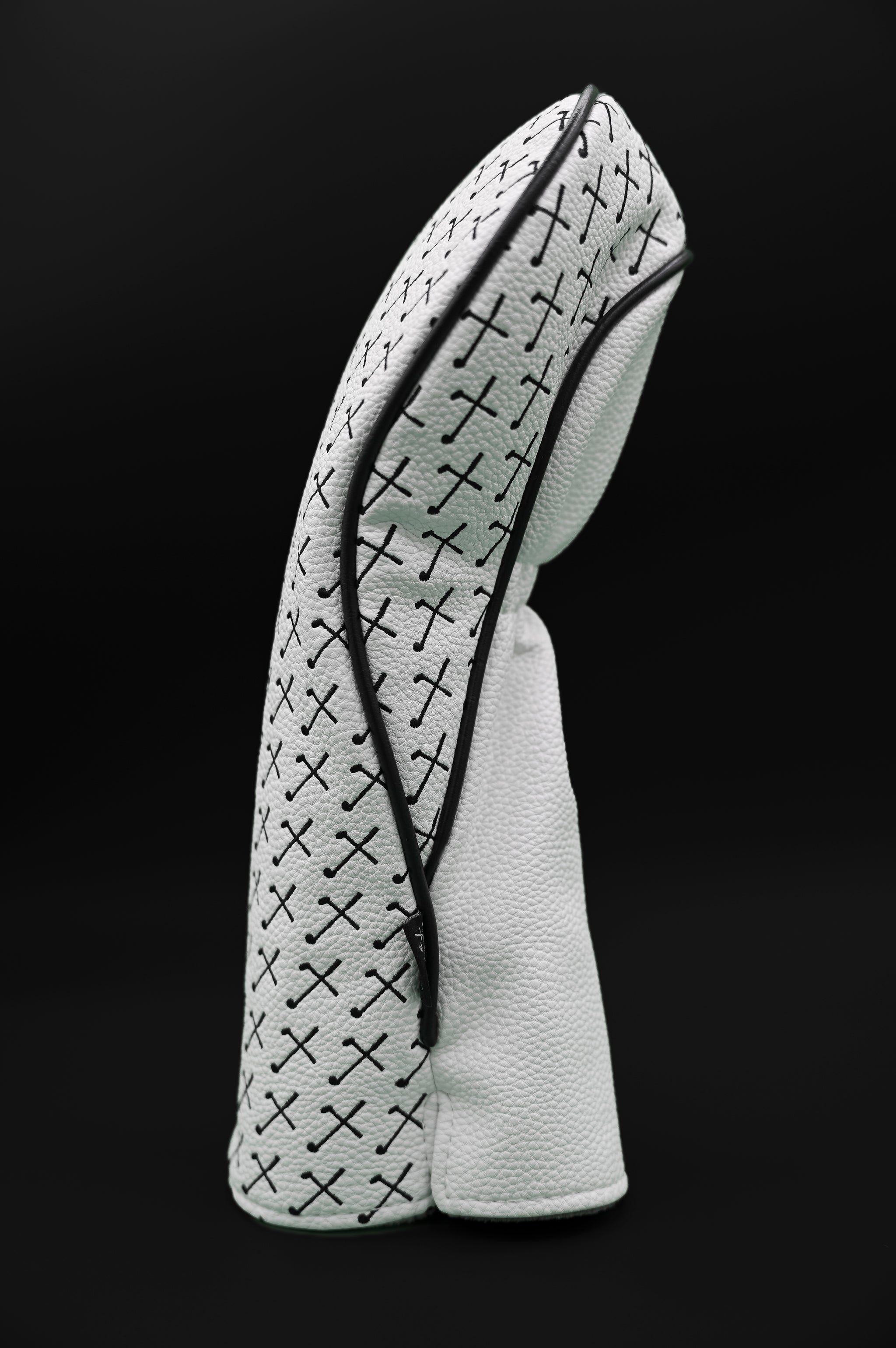 The Cross Driver Headcover – Premium Christian Golf Club Cover