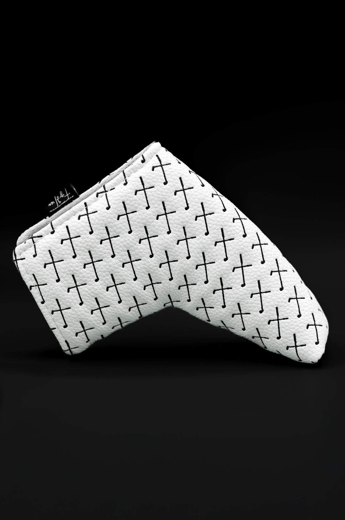 The Cross Blade Putter Cover