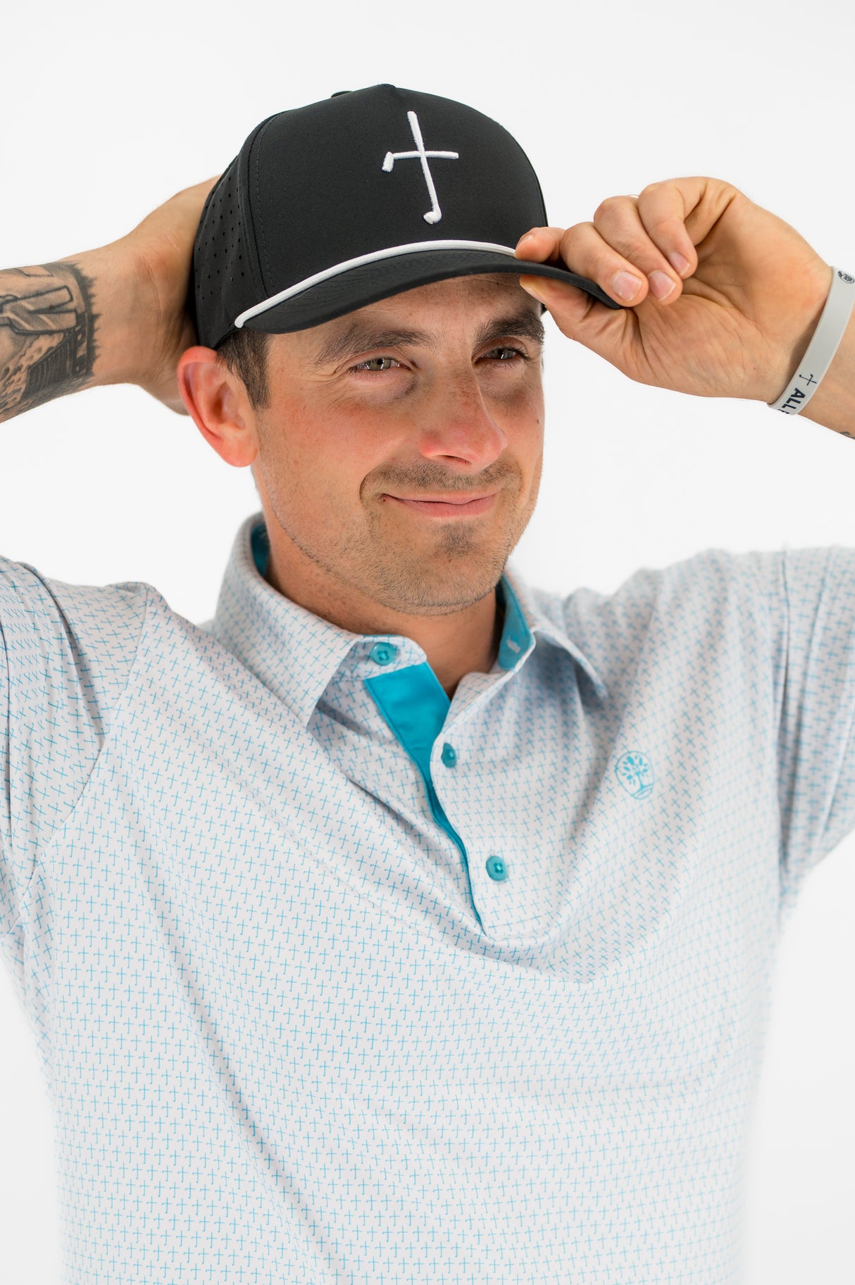 Club Cross Snapback Perforated Hat - Black