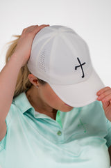 The Cross Performance Hat