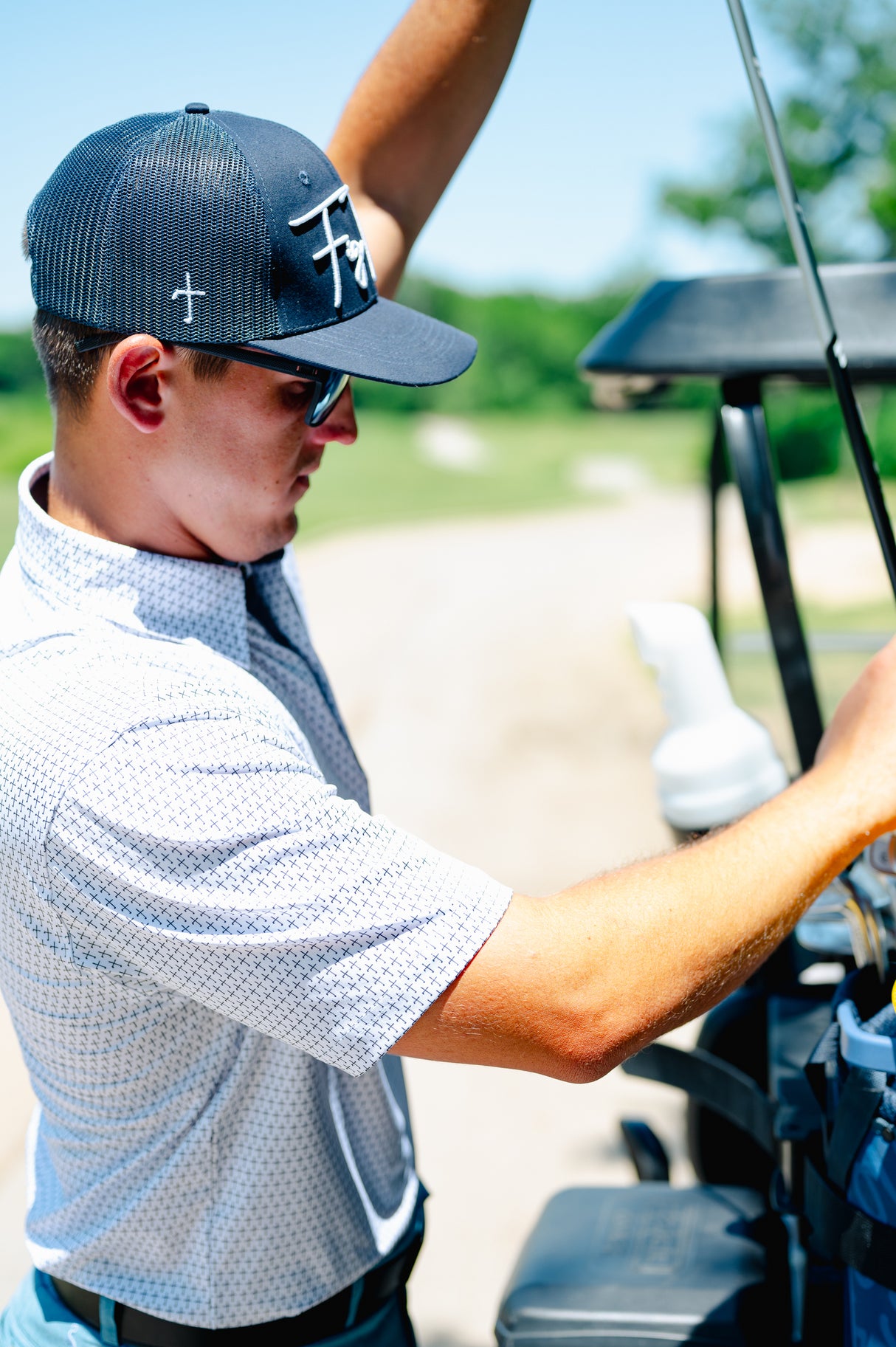 Navy Blue Mesh Snapback